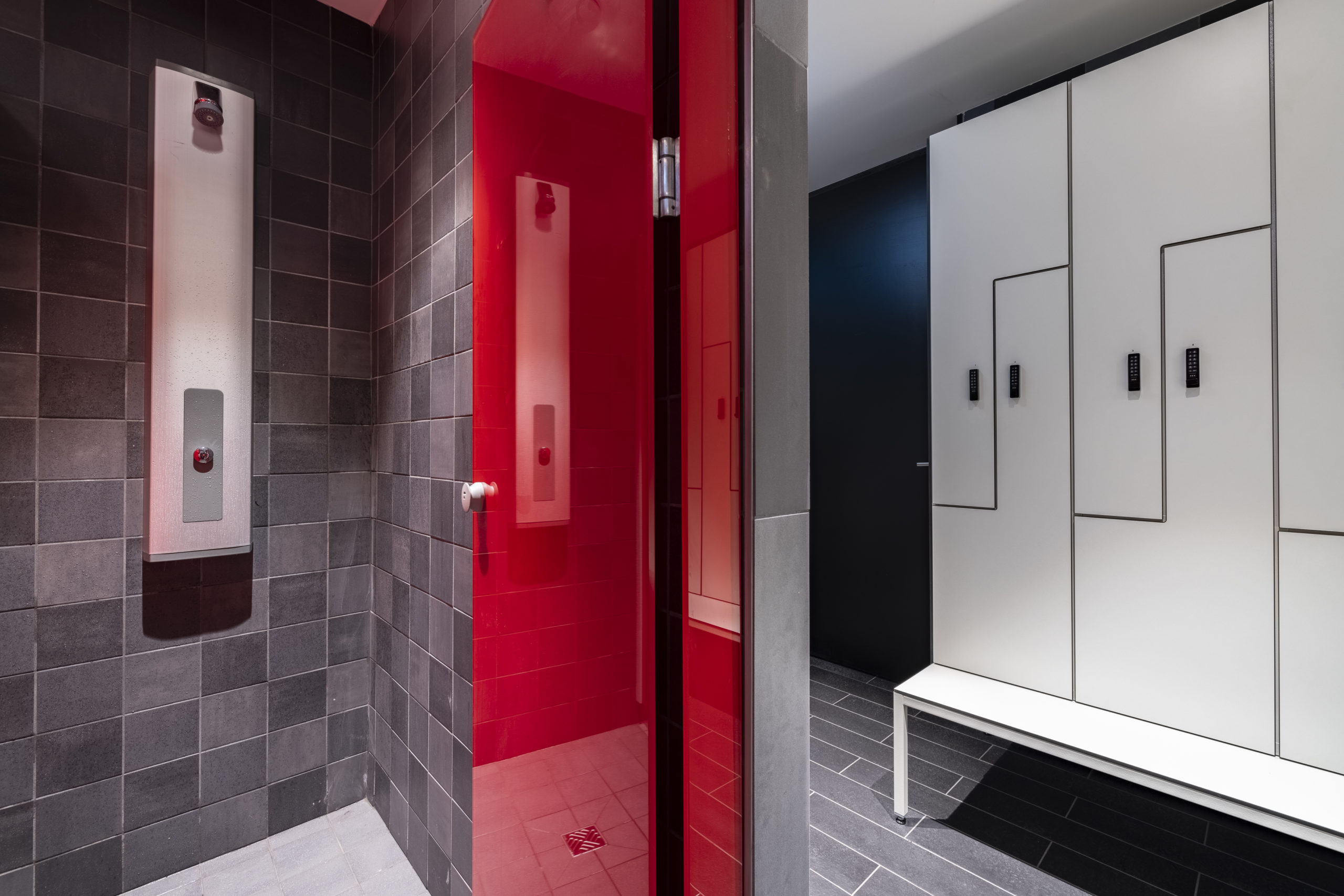 The Corporate Gym - 50 Cr de l'Île Seguin, 92100 Boulogne-Billancourt, France-012