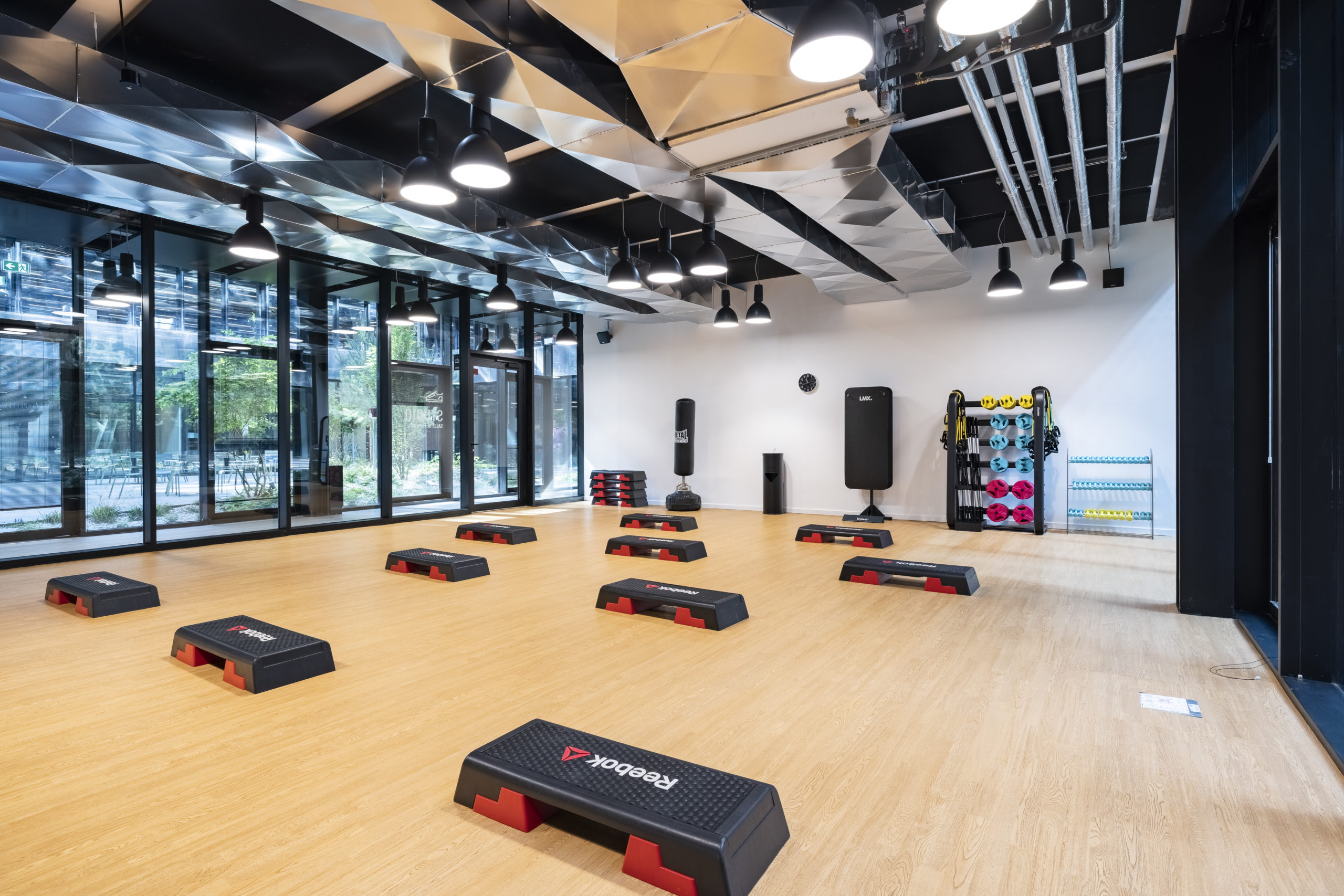 The Corporate Gym - 50 Cr de l'Île Seguin, 92100 Boulogne-Billancourt, France-021