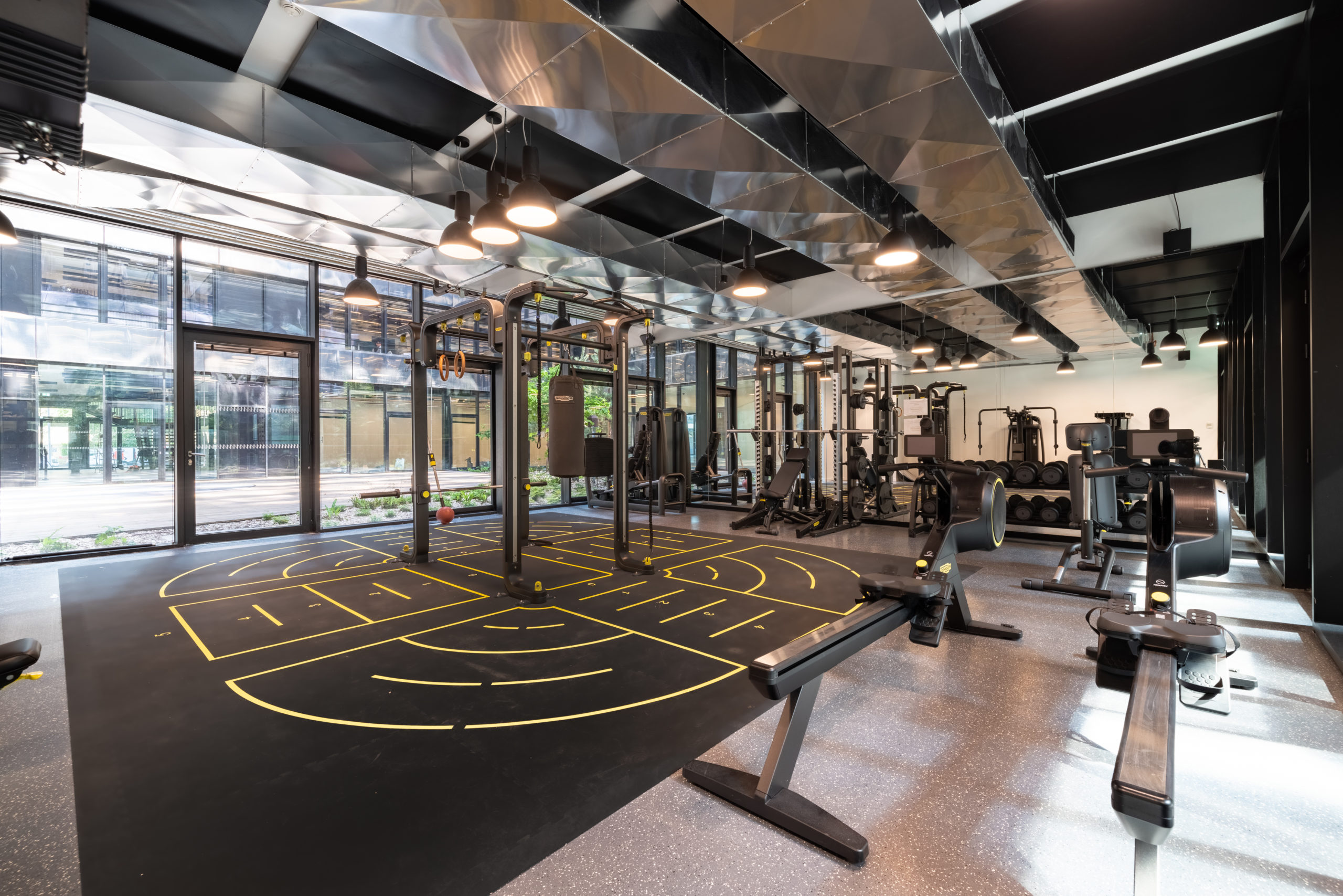 The Corporate Gym - 50 Cr de l'Île Seguin, 92100 Boulogne-Billancourt, France-023-Modifier