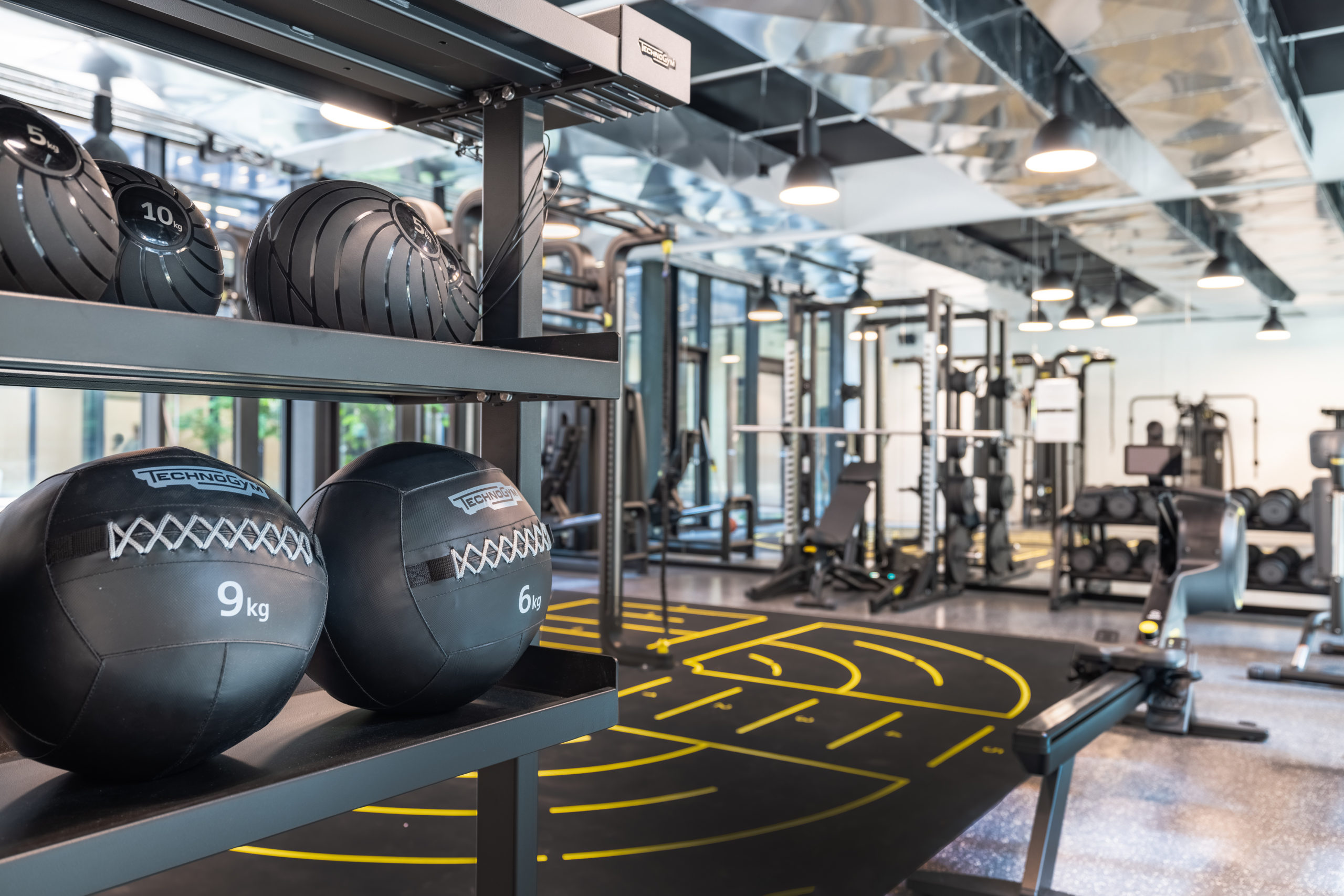 The Corporate Gym - 50 Cr de l'Île Seguin, 92100 Boulogne-Billancourt, France-024-Modifier