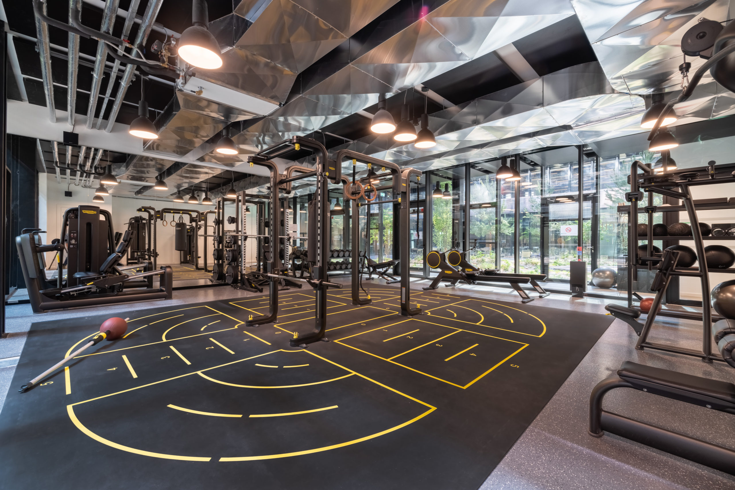 The Corporate Gym - 50 Cr de l'Île Seguin, 92100 Boulogne-Billancourt, France-027-Modifier